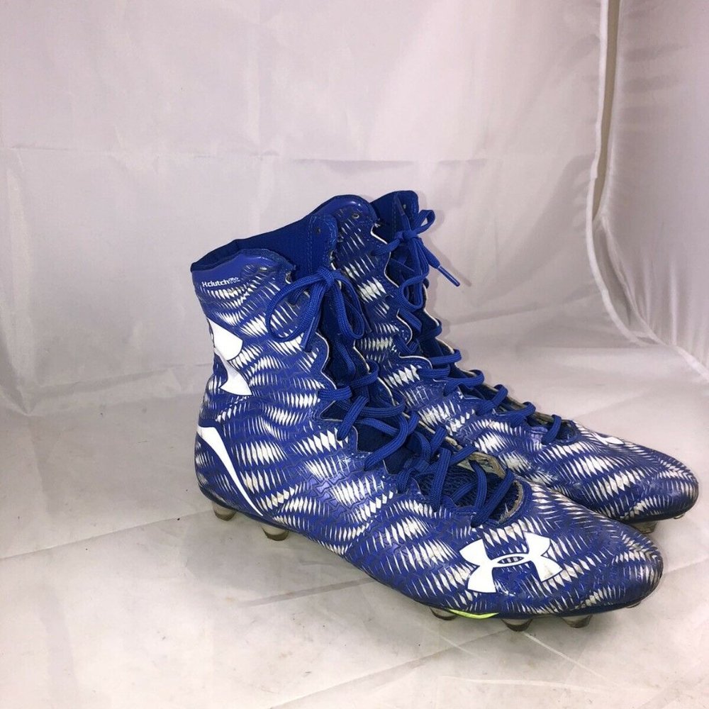 Men’s Under Armour Highlight Football Cleats Size